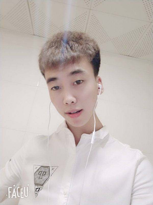 晚枫的第一张照片--烟台认干亲服务网